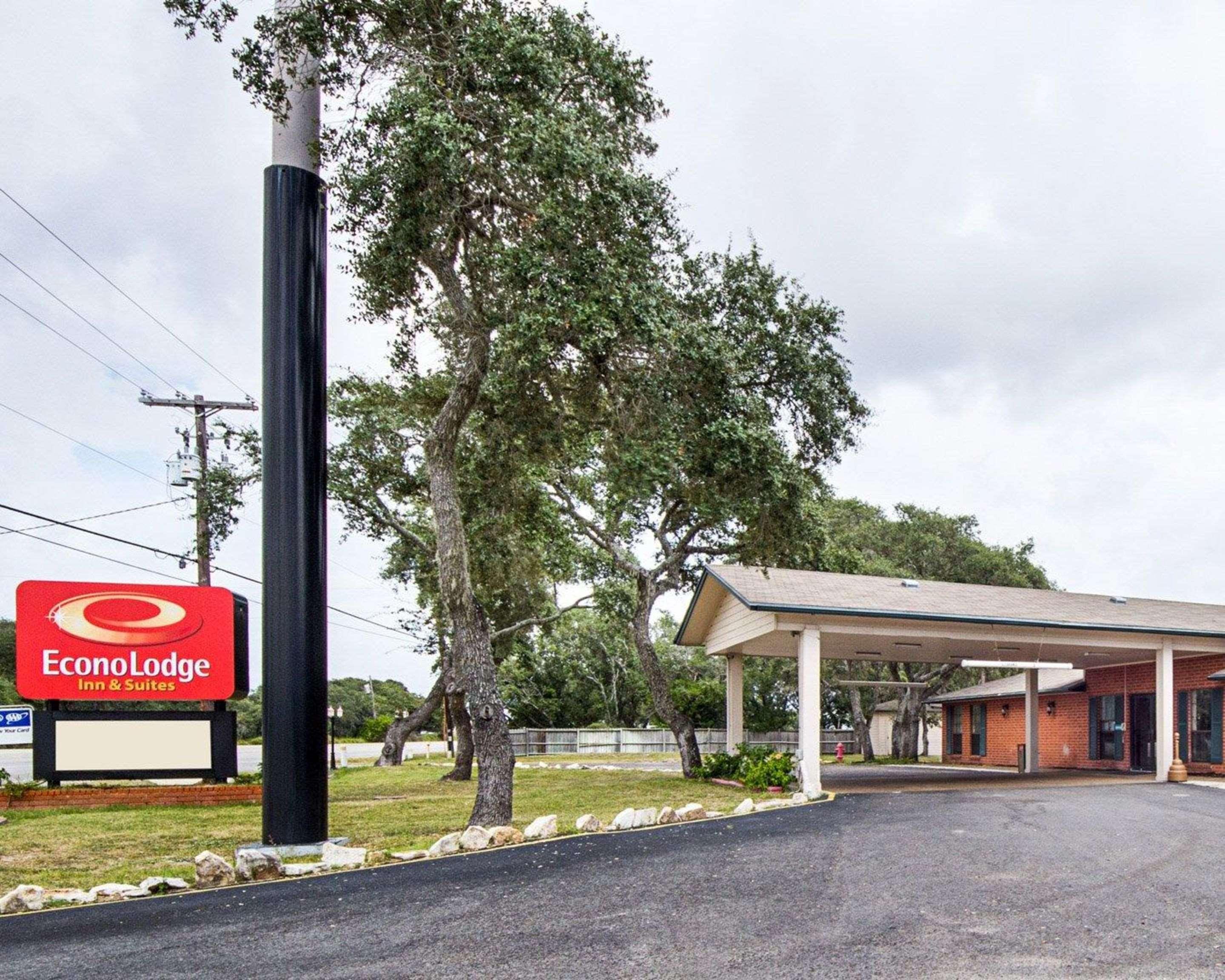 Econo Lodge Inn & Suites Fulton - Rockport Extérieur photo