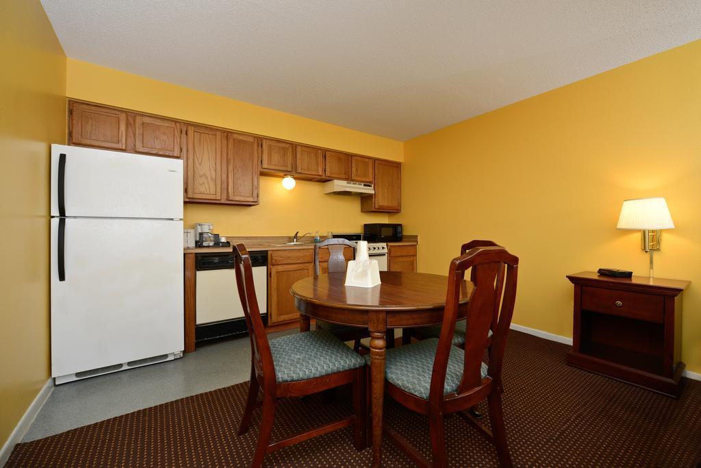 Econo Lodge Inn & Suites Fulton - Rockport Extérieur photo