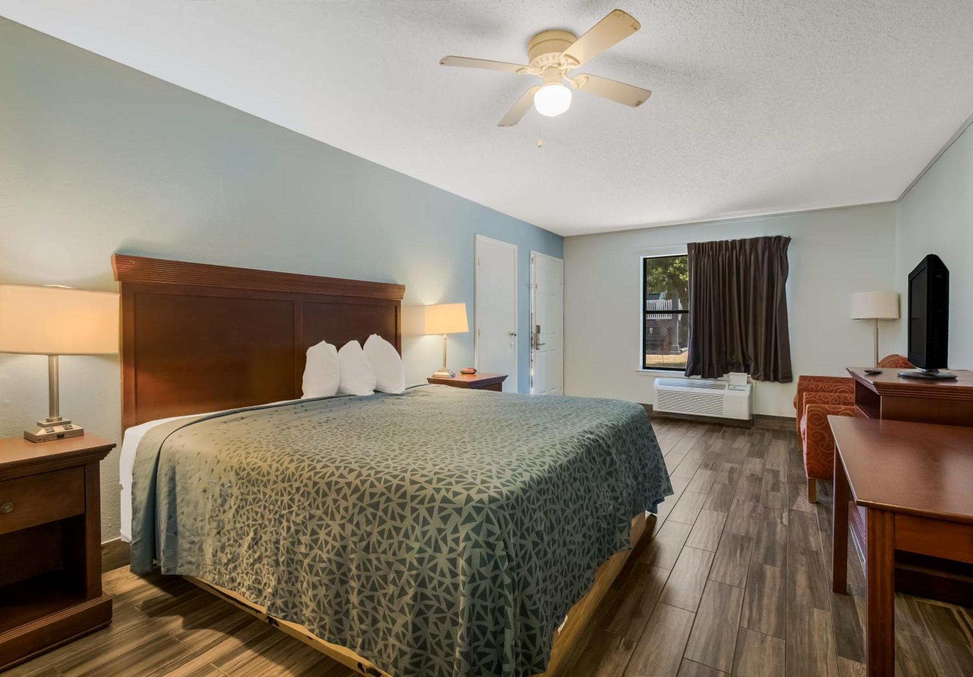 Econo Lodge Inn & Suites Fulton - Rockport Extérieur photo