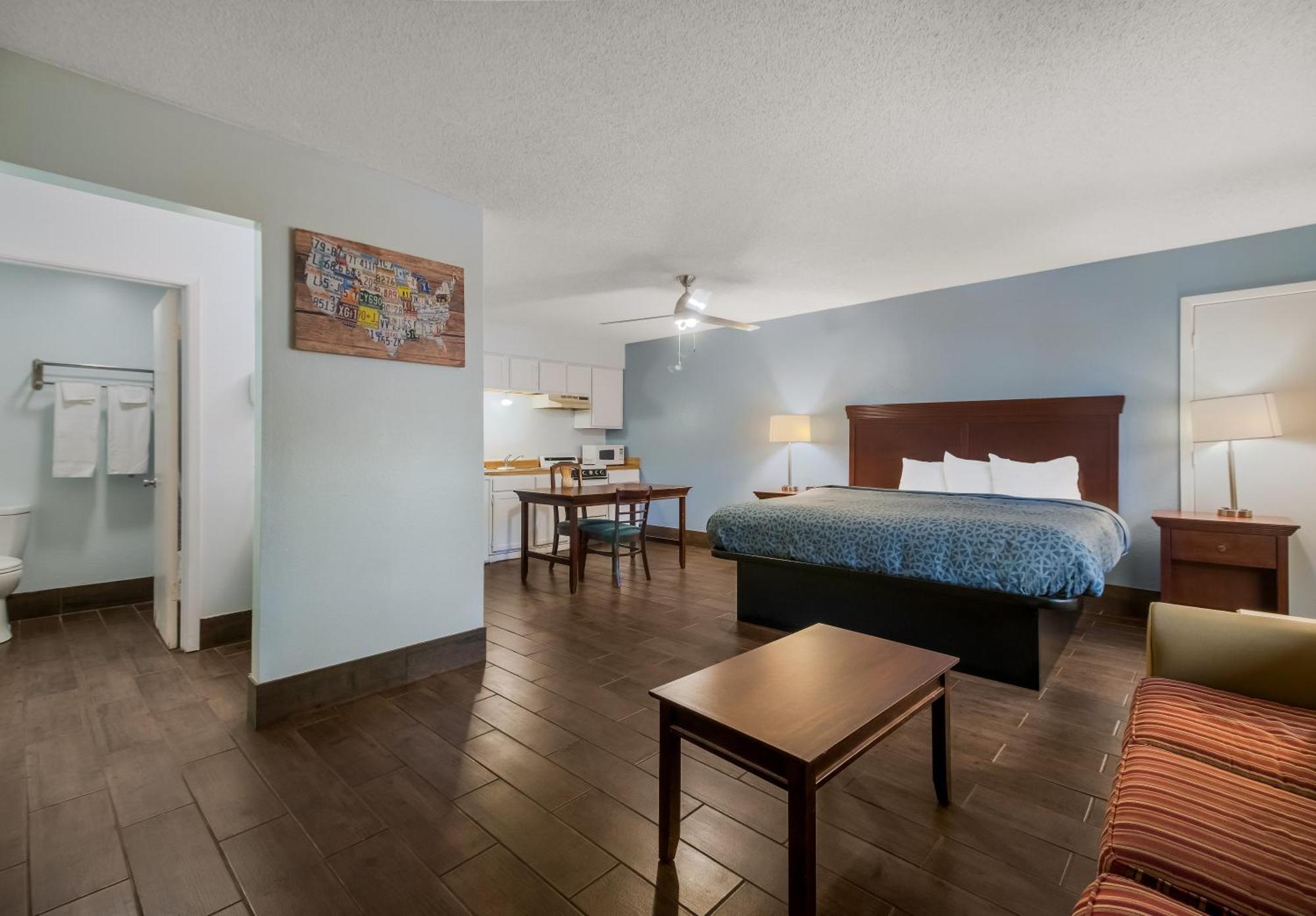 Econo Lodge Inn & Suites Fulton - Rockport Extérieur photo
