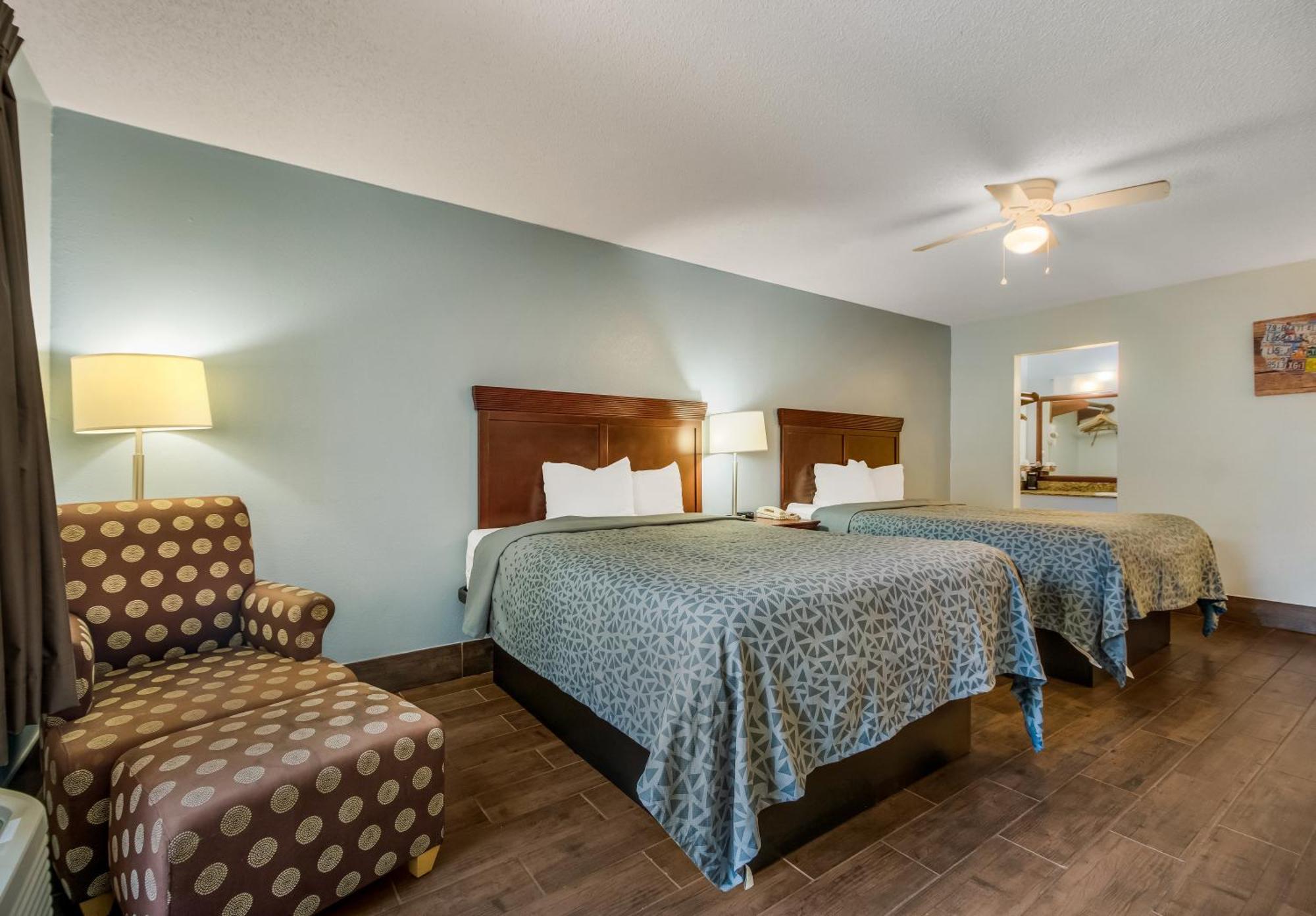 Econo Lodge Inn & Suites Fulton - Rockport Extérieur photo